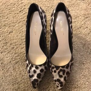 Nine West animal print Pumps size 6